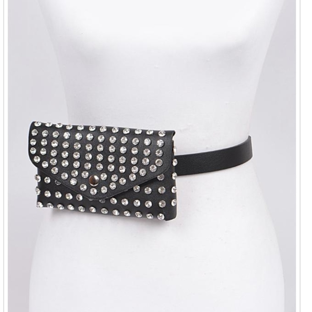 NWT PINK HALEY CRYSTAL EMBELLISHED BELT BAG
